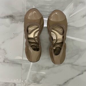 dexflex comfort Taupe Ballet Flats with Glossy Cap Toe